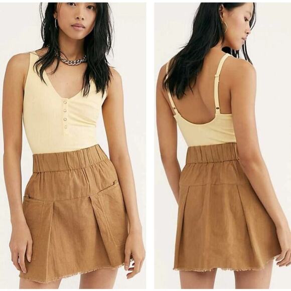 FREE PEOPLE Mariposa Mini Skirt Cocoa Utility Cotton Pockets Boho Size Small - Picture 1 of 8
